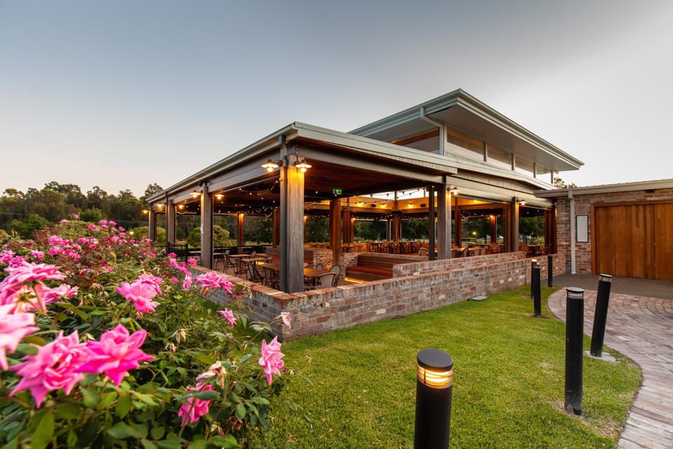 Harrigans Irish Pub and Accommodation Hotel in Rothbury