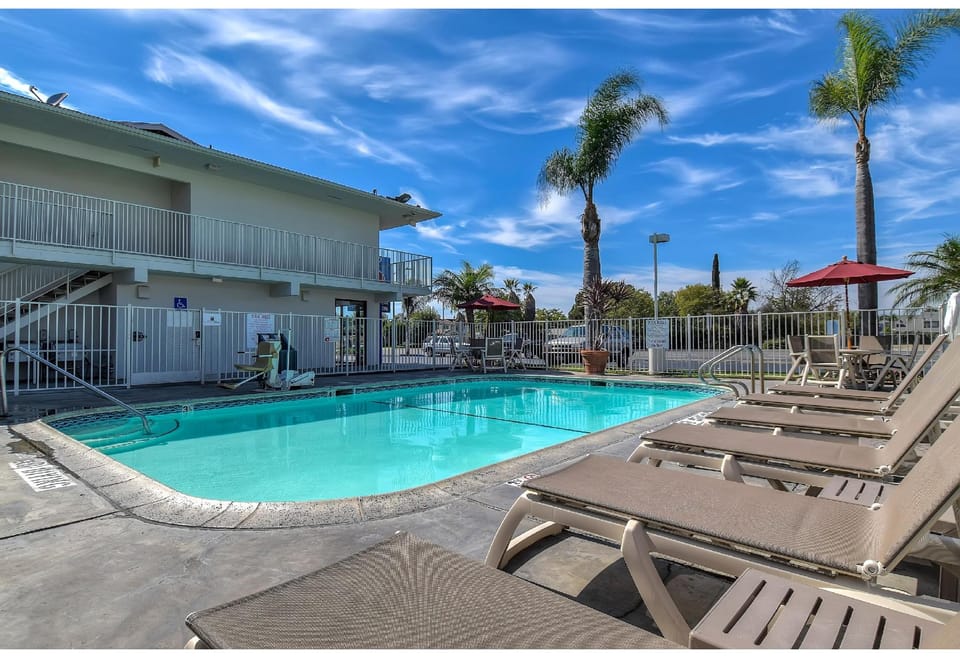 Motel 6 Stanton, CA - Anaheim West Hotel in Stanton