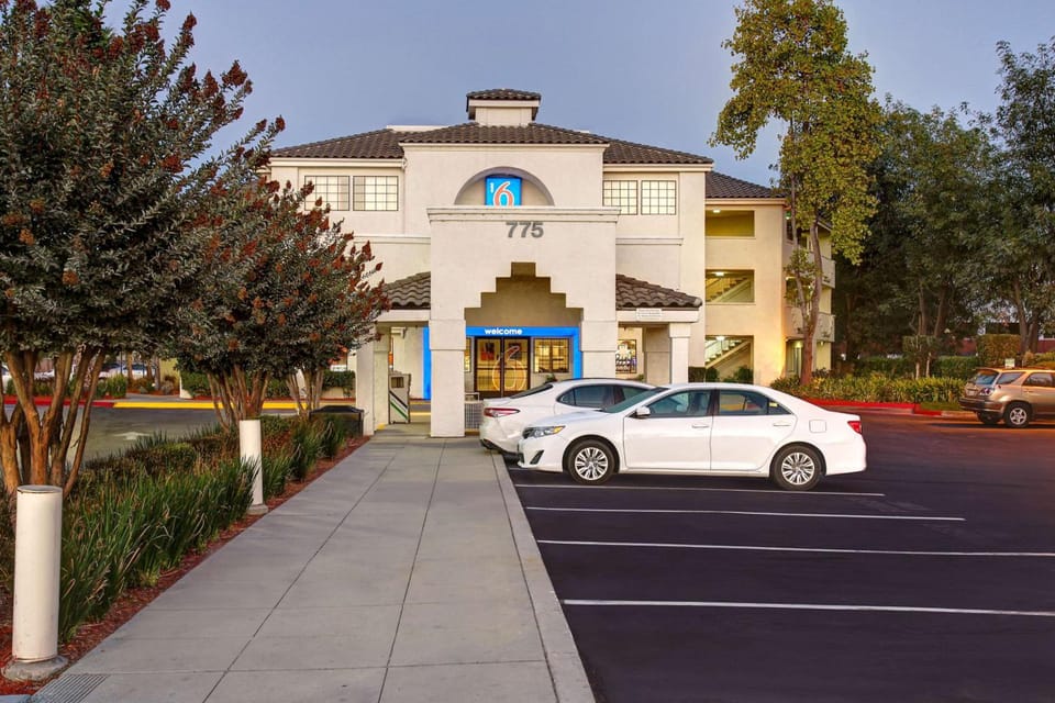 Motel 6 Sunnyvale, CA - North Hotel in Sunnyvale