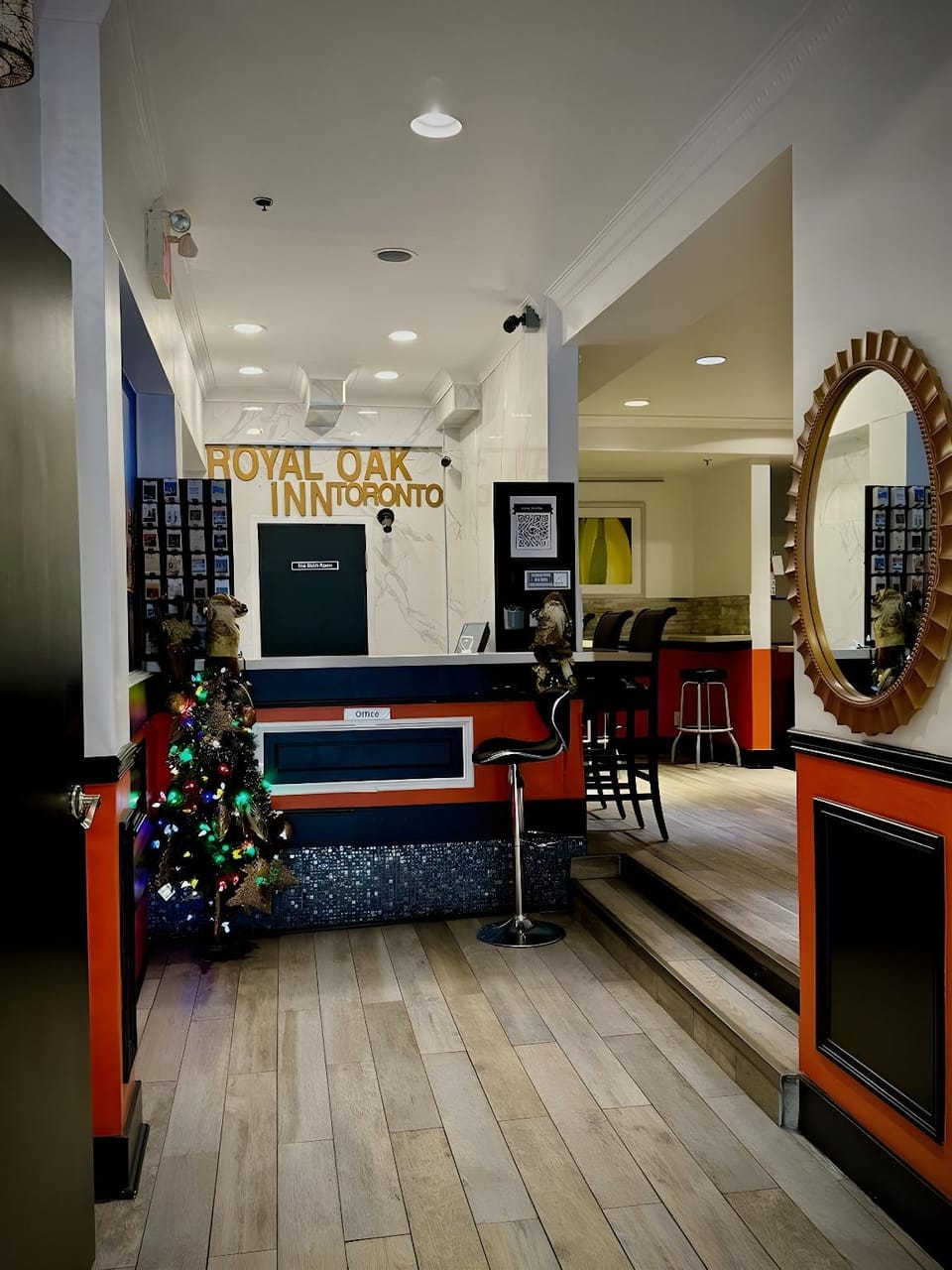 Royal Oak Inn Inn in Toronto