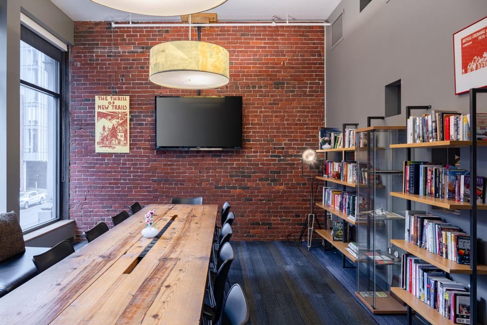 HI - Boston Hostel Hostel in South Boston