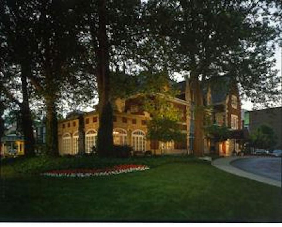 The Glidden House Hotel in Cleveland Heights
