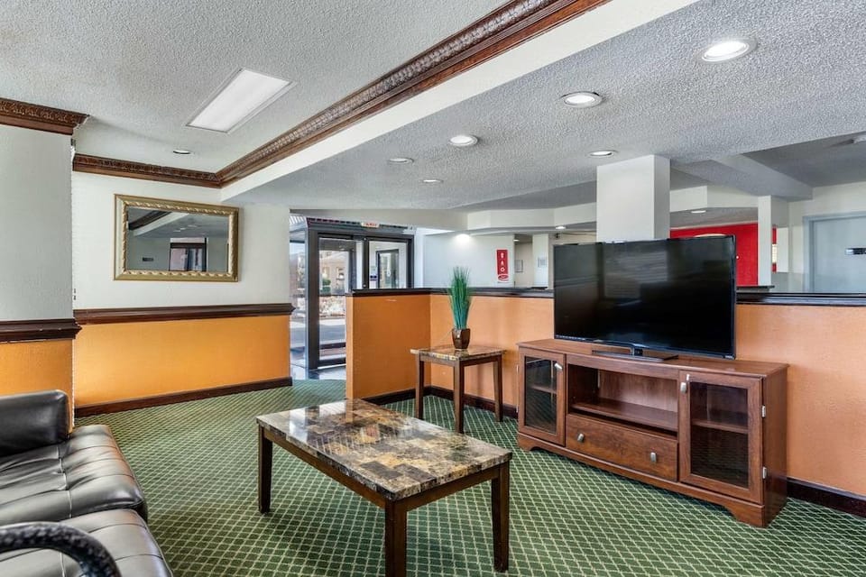 Econo Lodge Florence Hotel in Florence