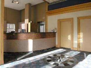 Tropicana Suite Hotel Hotel in Vancouver