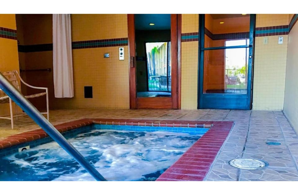 Motel 6 Anaheim Hills, CA Hotel in Anaheim Hills