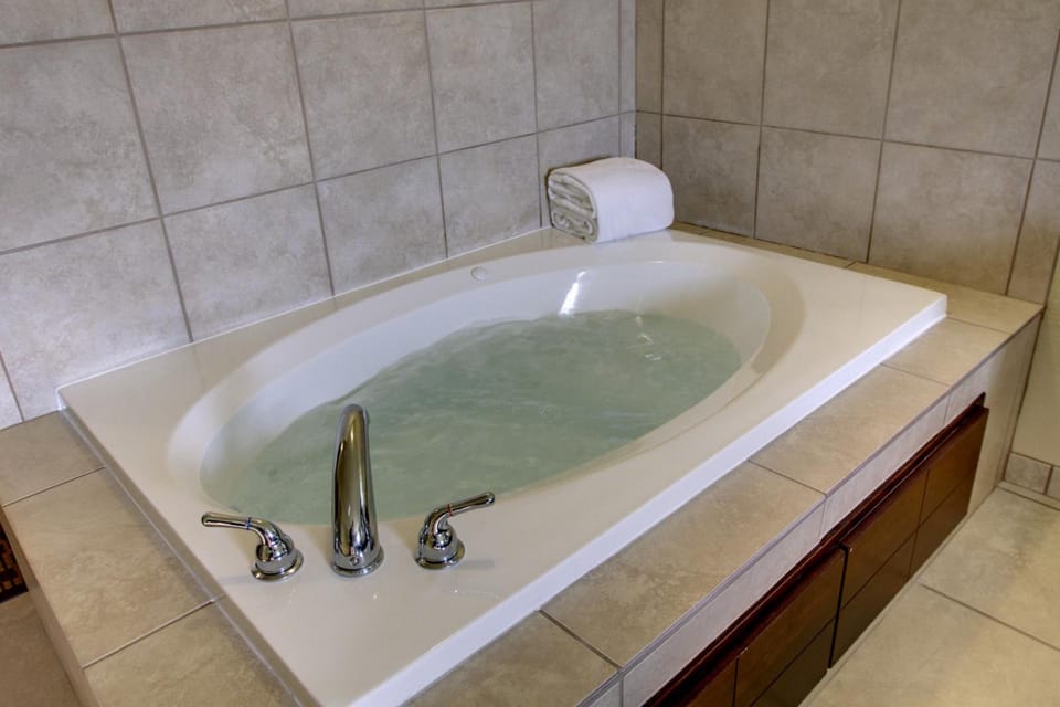 Cobblestone Inn & Suites - Hartington Hotel in Nebraska