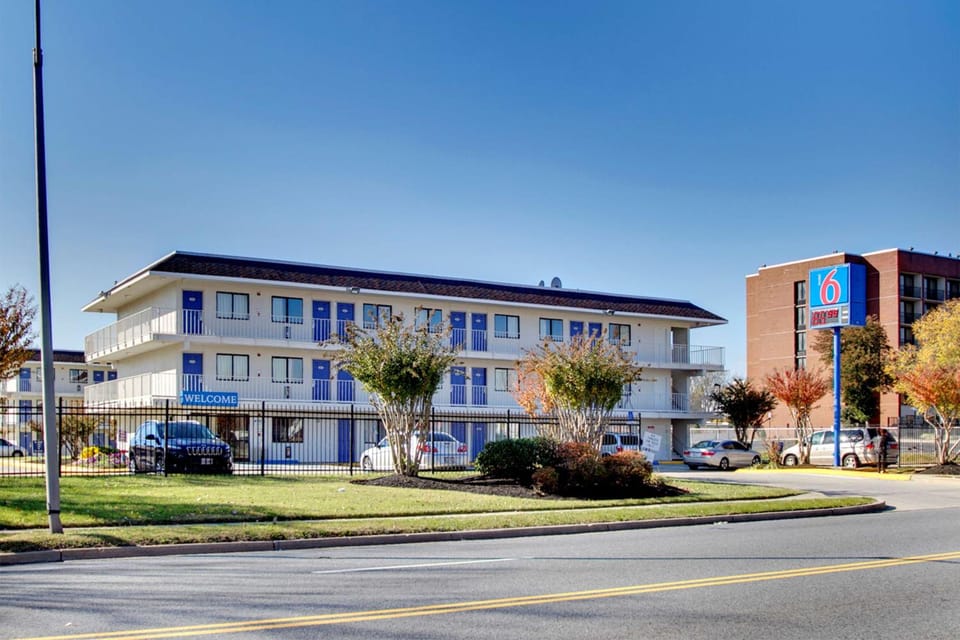Motel 6 Capitol Heights, MD - Washington Hotel in Prince Georges County