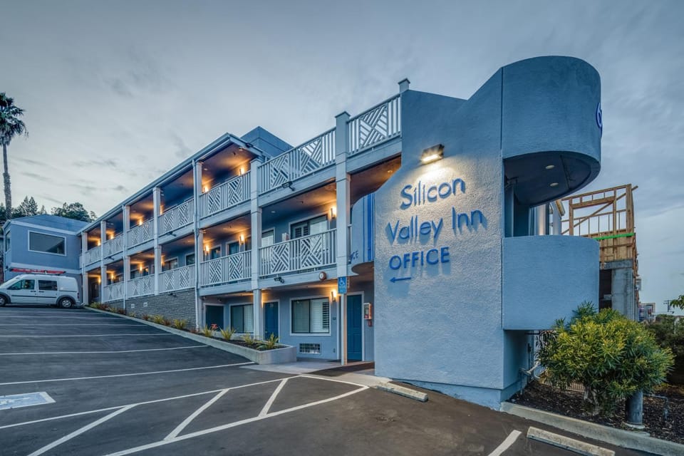 Silicon Valley Inn Hotel in Belmont