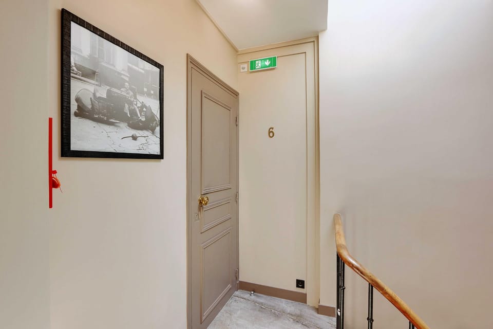 Modern 2BD/6P apartment with A/C - Bastille Resort in Paris