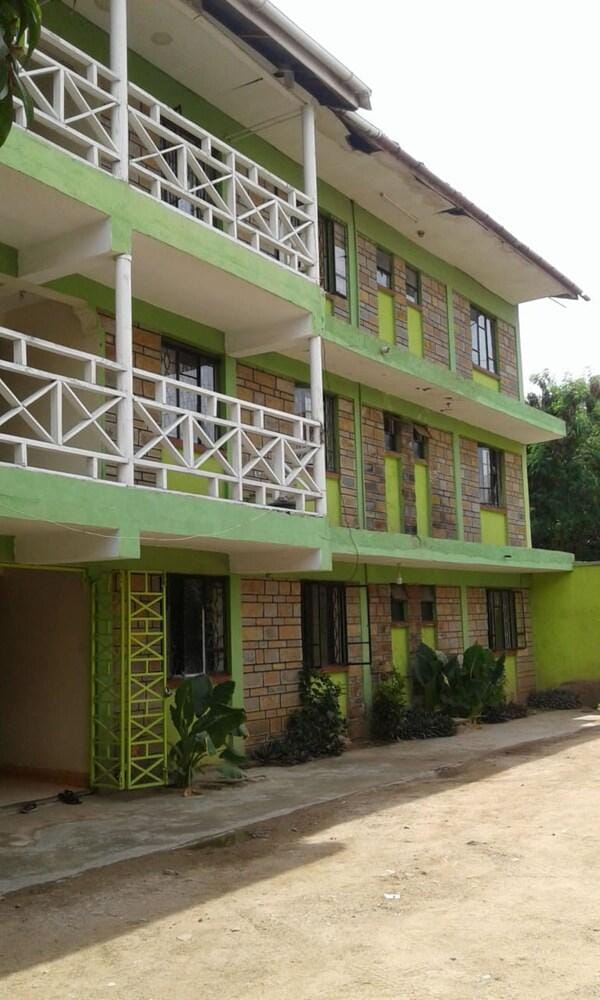 Greenview Guest House Hotel in Uganda