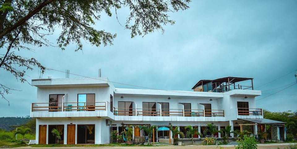 Hotel Baja Beach Los Manglares Hotel in Canoa