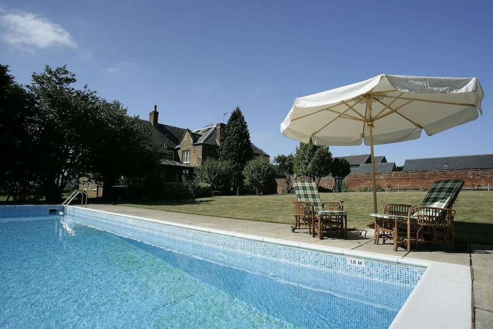 Brampton Grange Hotel in Daventry District