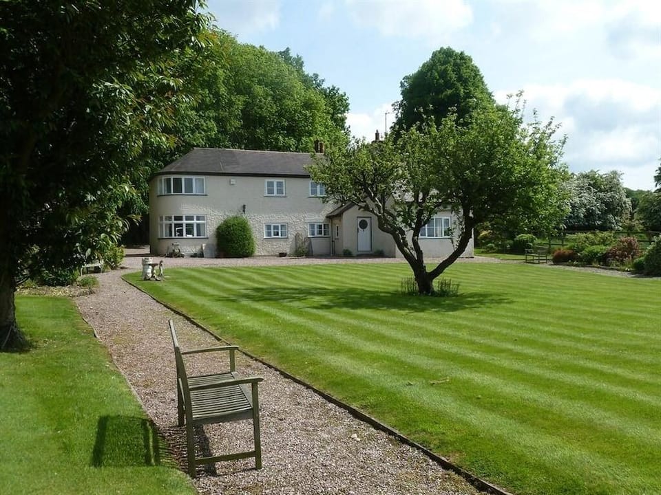 The Coach House Hotel in East Staffordshire District