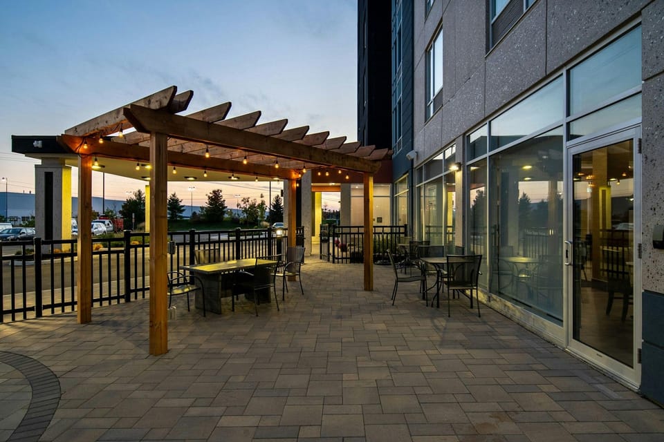 TownePlace Suites by Marriott Brantford and Conference Centre Hotel in Brant