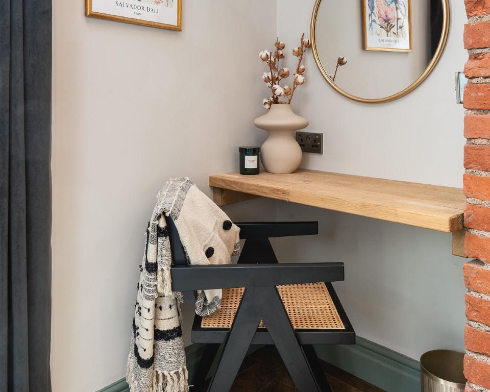 Your Apartment | Cotham Arms - 1 Bed Hotel in Bristol