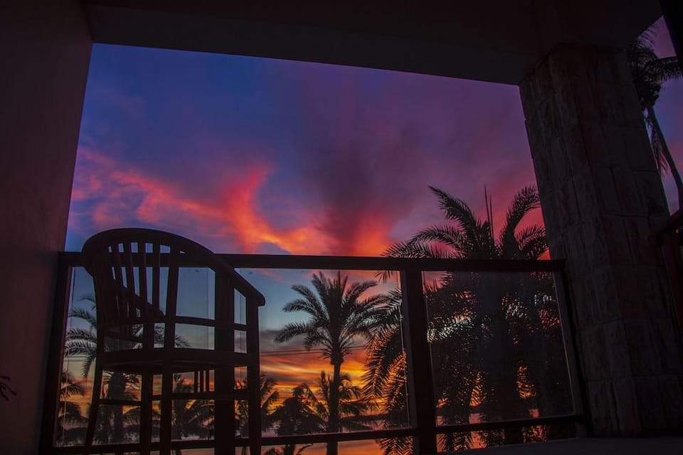 Seafront Apartment Coral Coast Hotel in Baravi