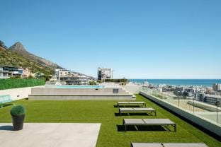 Alluring 2bed Apt w Sea Mountain Views Marlo Vale Hotel in Sea Point