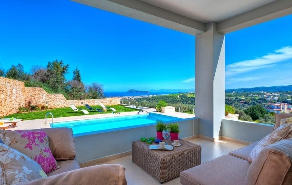 Villa Athinais Hotel in Crete