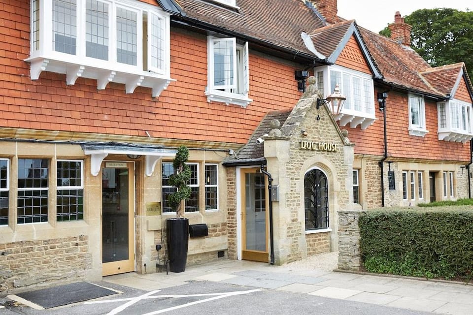 Dog House Hotel in West Oxfordshire District