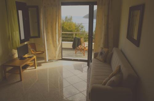 Ano Platanaki Hotel in Samos, Greece