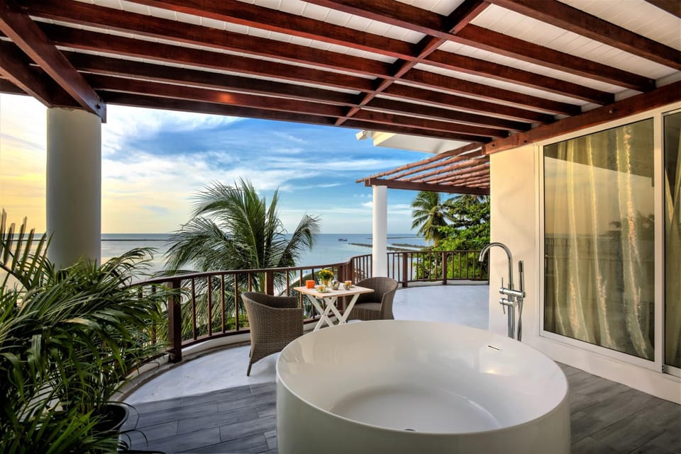 Villa Nalinnadda Petite Hotel & Spa, Adults Only Resort in Ko Samui