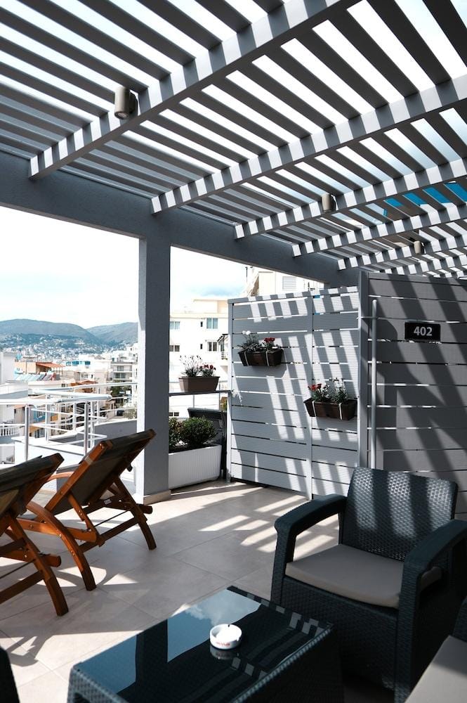 Blue Sky Hotel in Sarandë