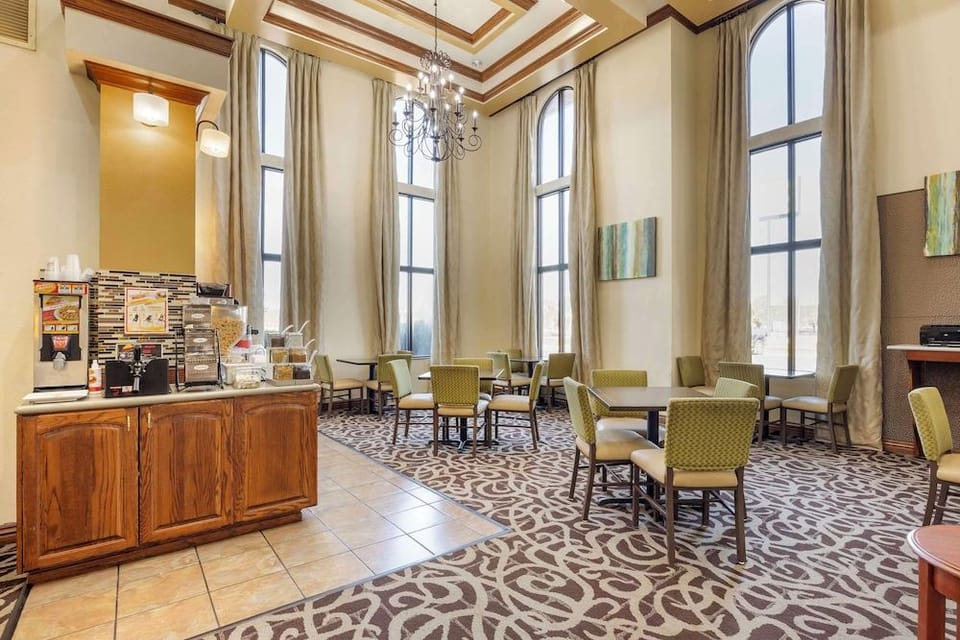 Holiday Inn Express Sikeston Hotel in Missouri