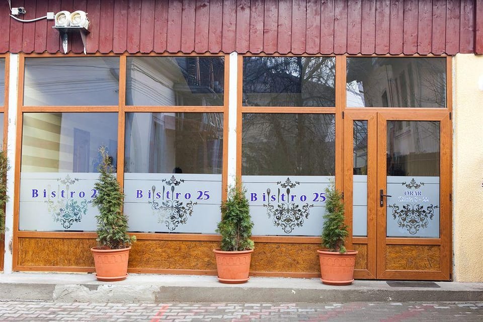 PENSIUNEA VIDALIS Hotel in Cluj-Napoca