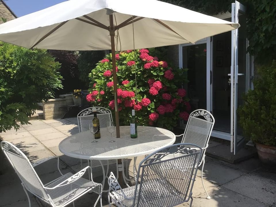 Spinney Cross Hotel in England