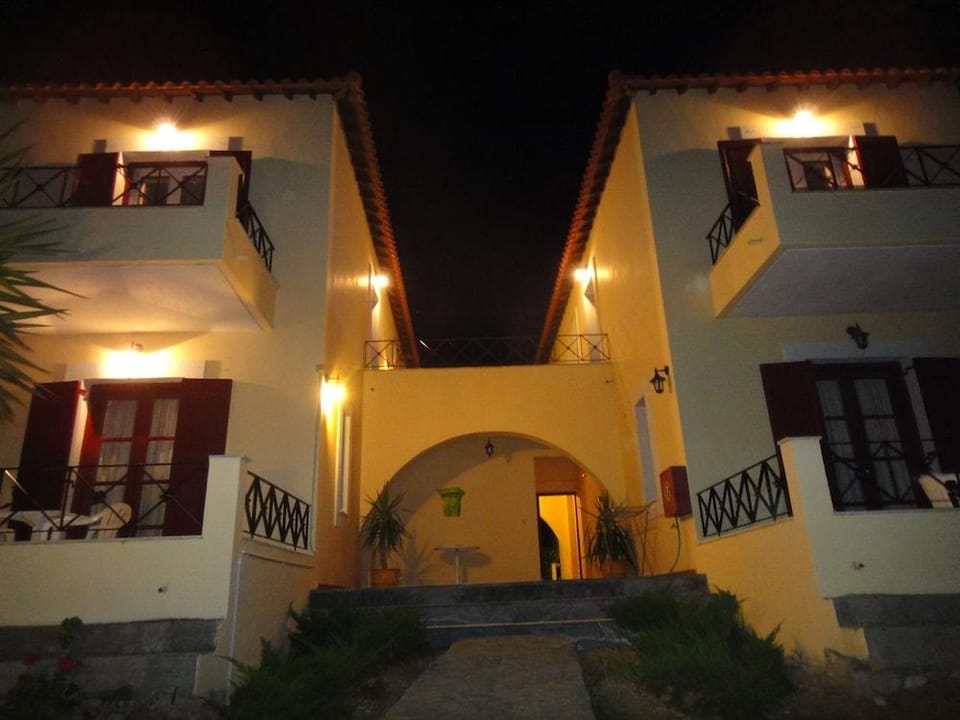 Victorias Rooms Hotel in Decentralized Administration of the Aegean