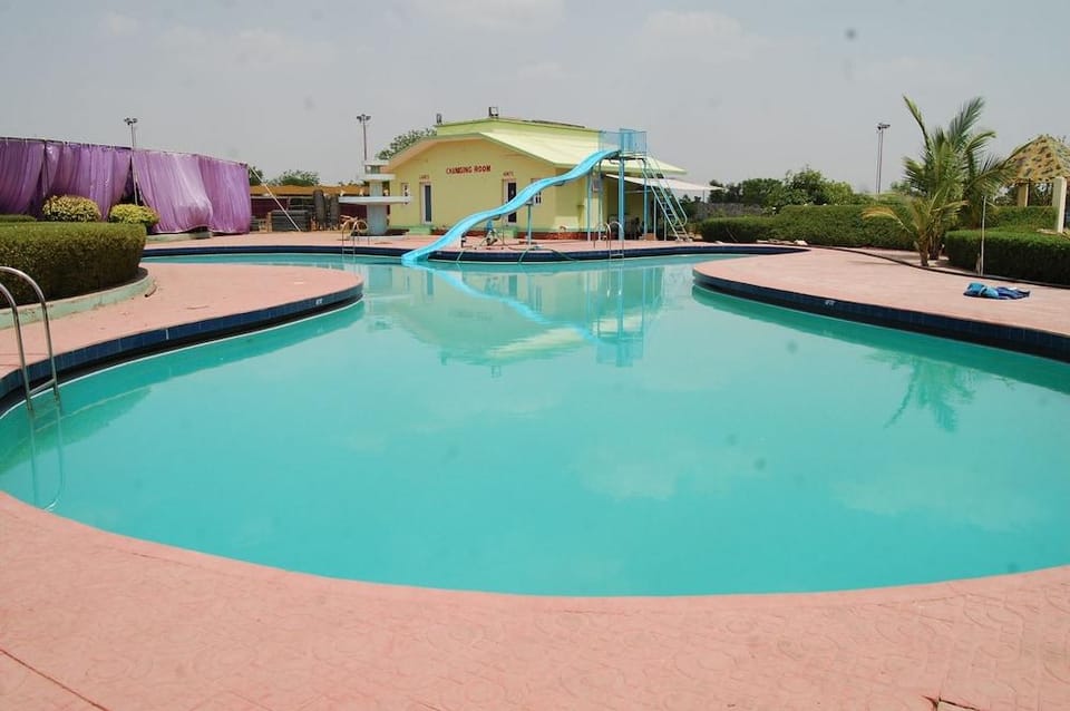 The Palm Resort Hotel in Rajasthan