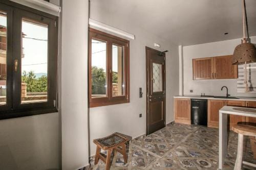 Meteora Heaven and Earth Kastraki - Adults Only Hotel in North Macedonia