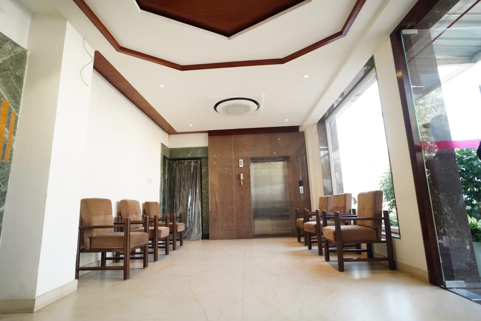 Hotel City Grand Hotel in Varanasi