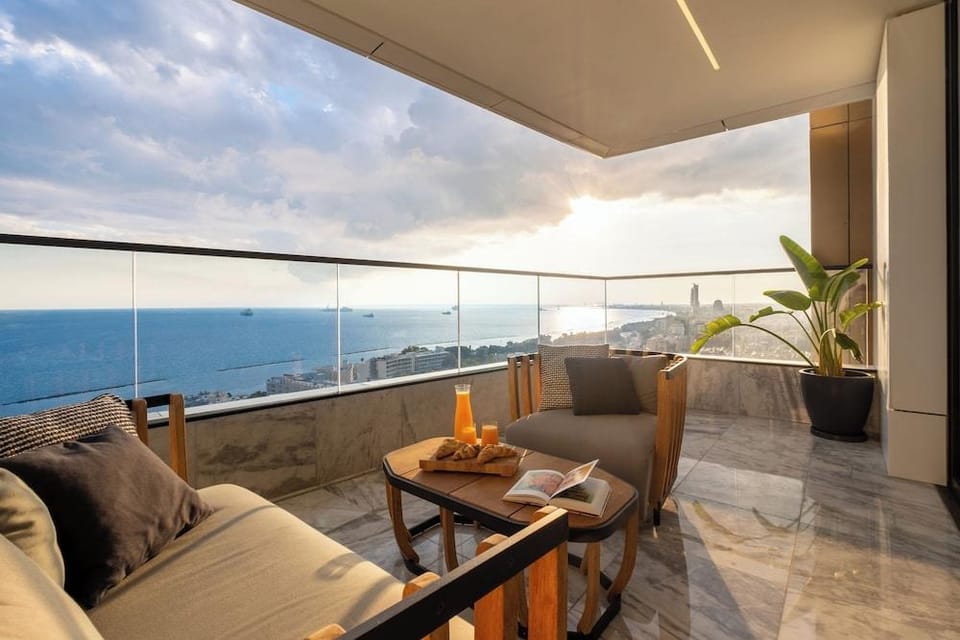 The Icon - Private Apartments Hotel in Germasogeia