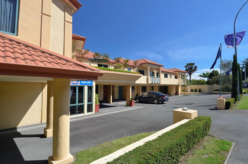 Tuscany Gardens Motor Lodge Motel in Nelson
