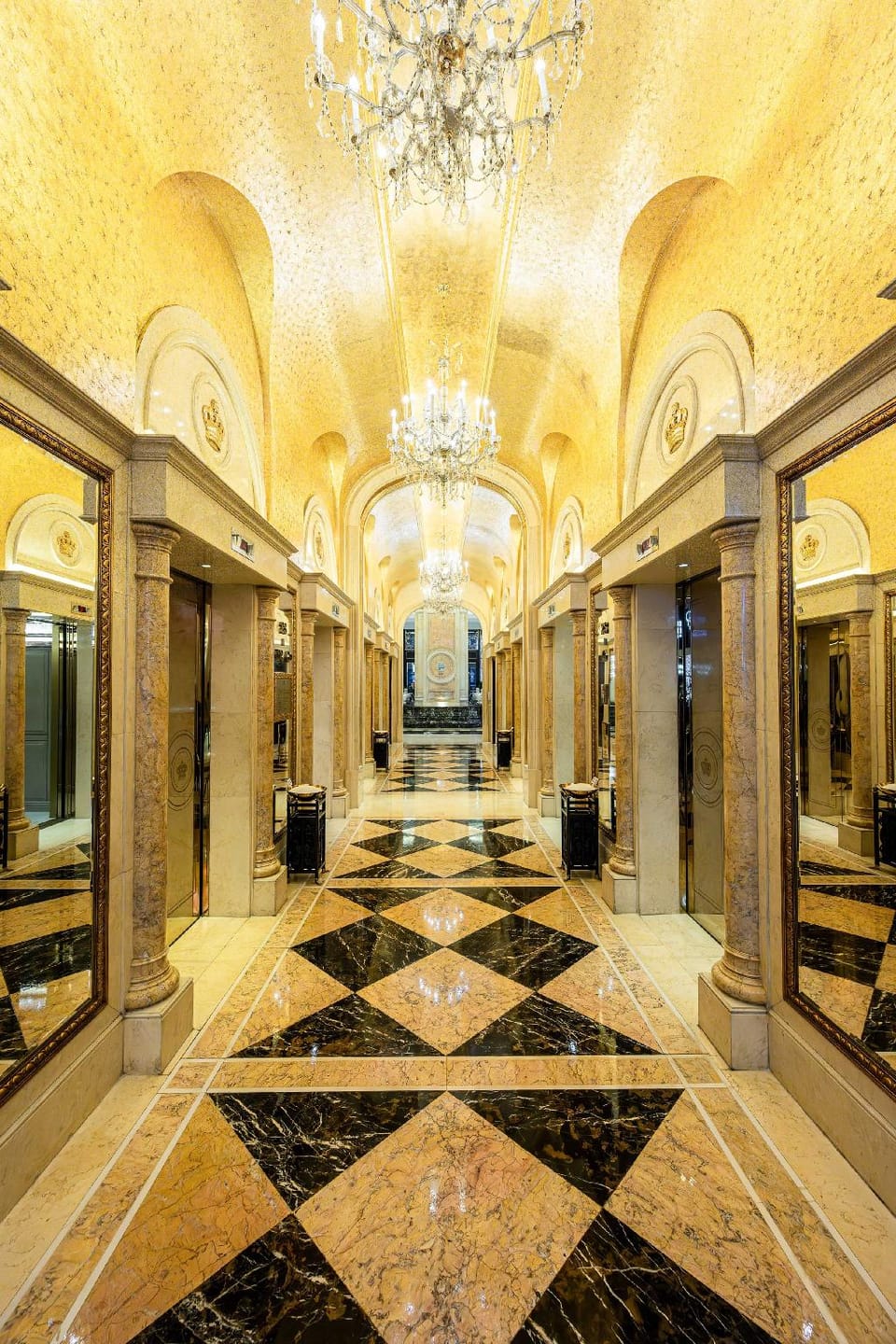Grand Emperor Hotel Hotel in China