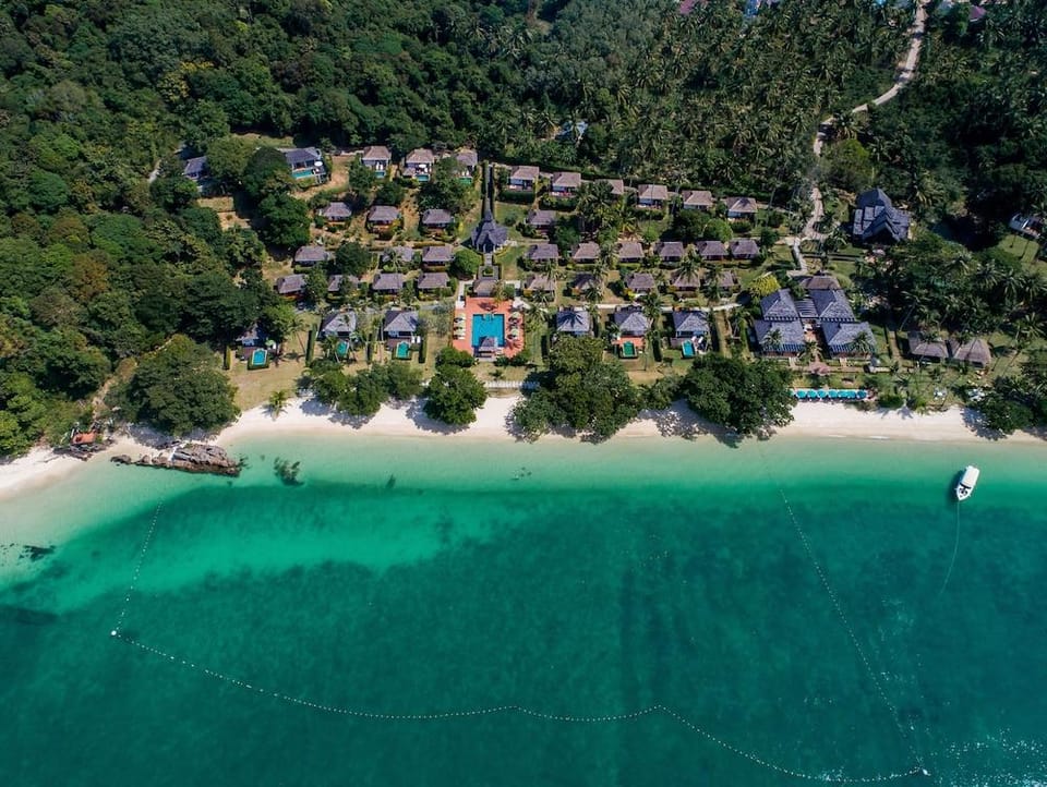 GLOW Elixir Koh Yao Yai Resort Hotel in Krabi Changwat