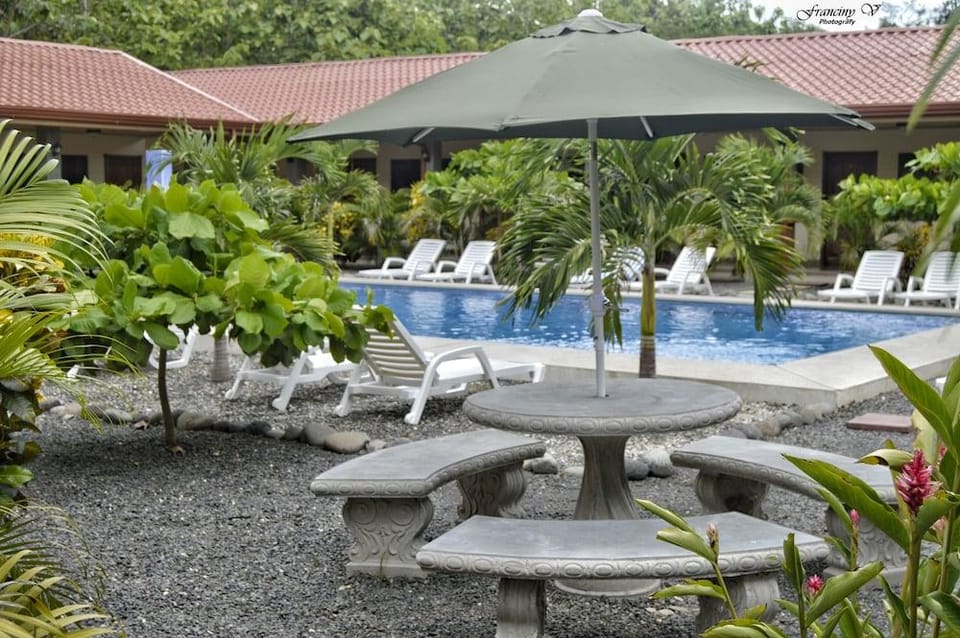 Hotel D'Lucia Hotel in Puntarenas Province