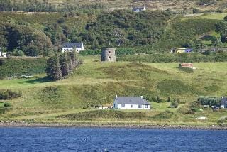 Old Pier Cottage Hotel in Scotland