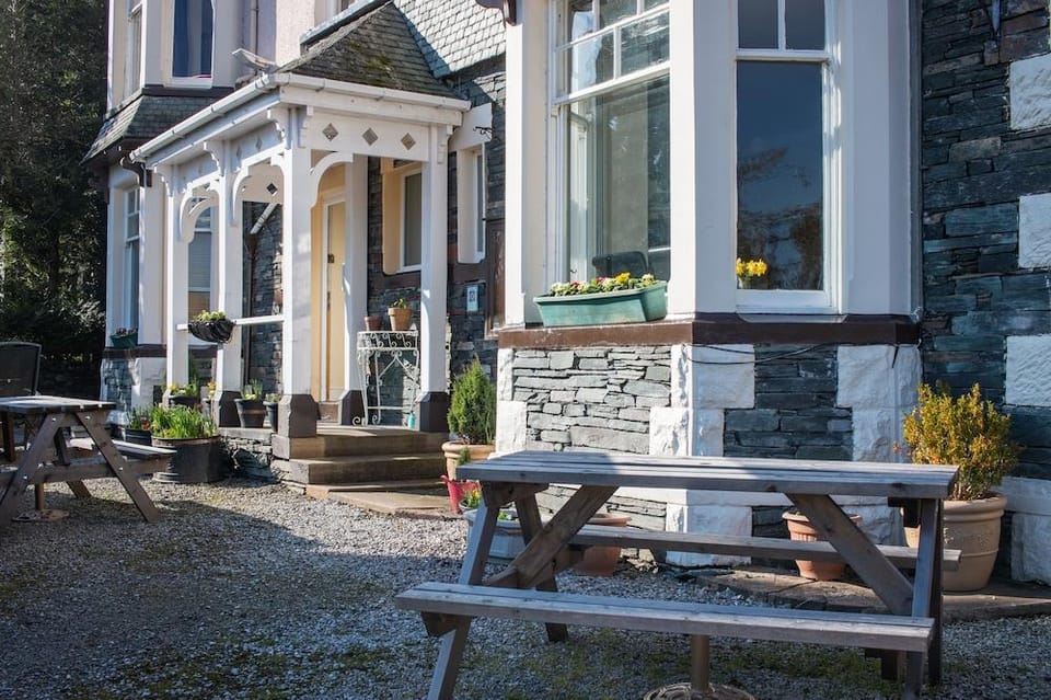 Ouse Bridge House Hotel in Allerdale District