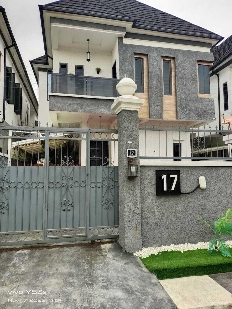 DELIZ HOMES AND HOTEL Hotel in Lagos, Nigeria