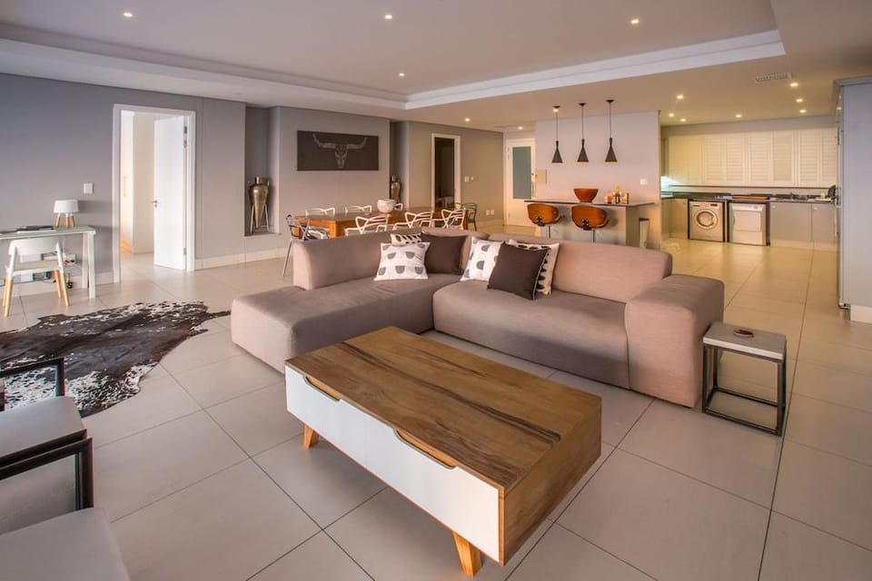 Evolved Luxury Accommodation Hotel in Dolphin Coast
