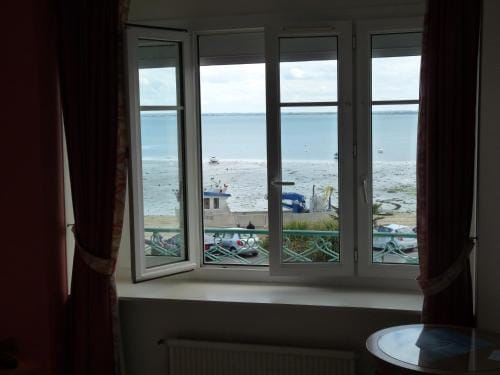 Le Cancalais Hotel in Cancale