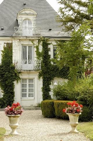 Logis Hotel Hermitage Hotel in Centre-Val de Loire