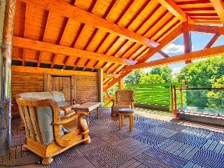 Logis Chalet Du Mont Roland Hotel in Dole