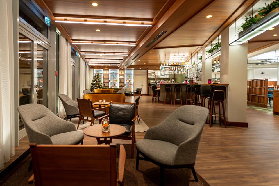 Bar/lounge