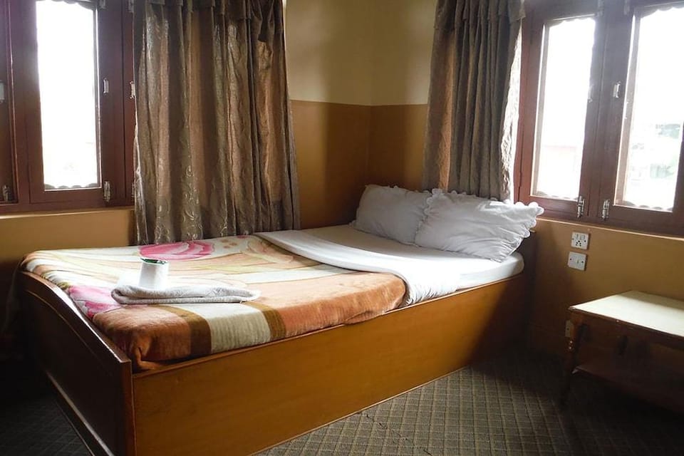Hotel UNI Pokhara Hotel in Bagmati Province, Nepal