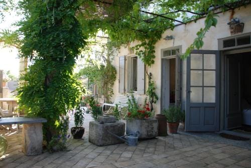Mas des Tourterelles Hotel in Saint-Remy-de-Provence