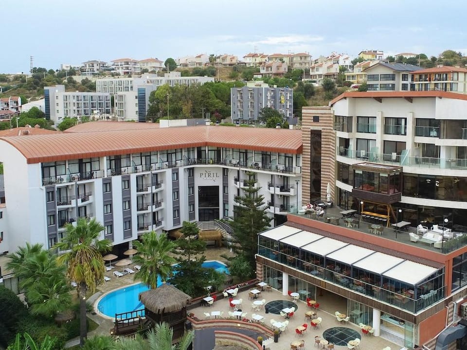 Piril Hotel Hotel in Cesme