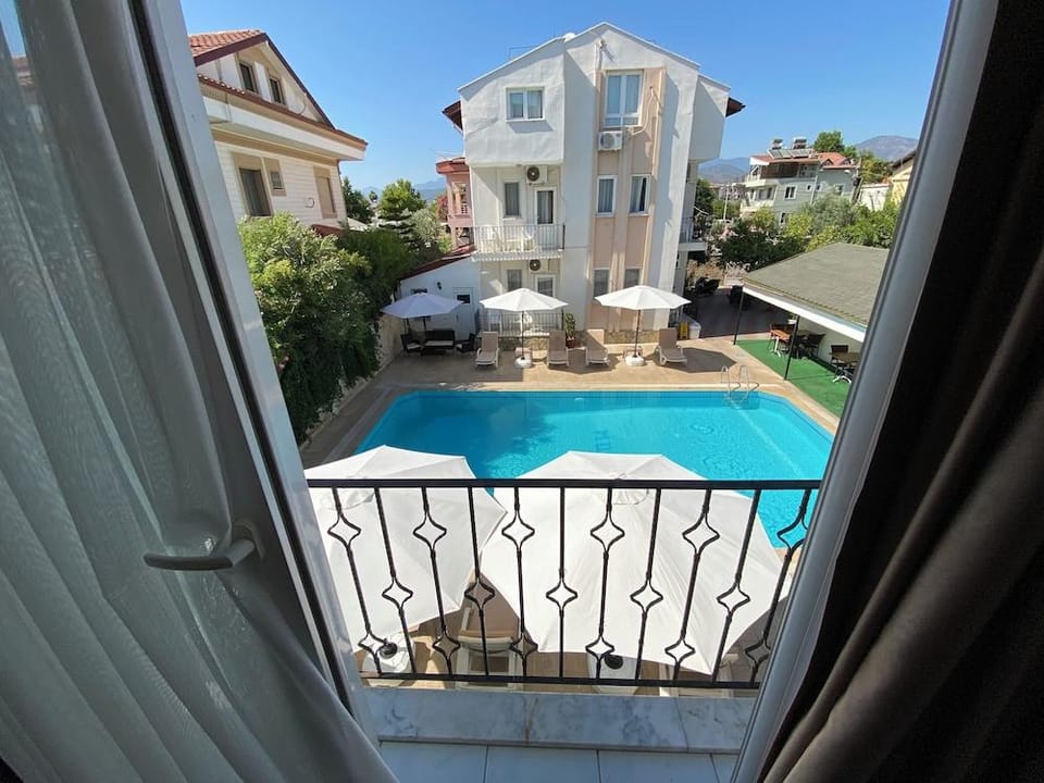 Cam Hotel Hotel in Fethiye